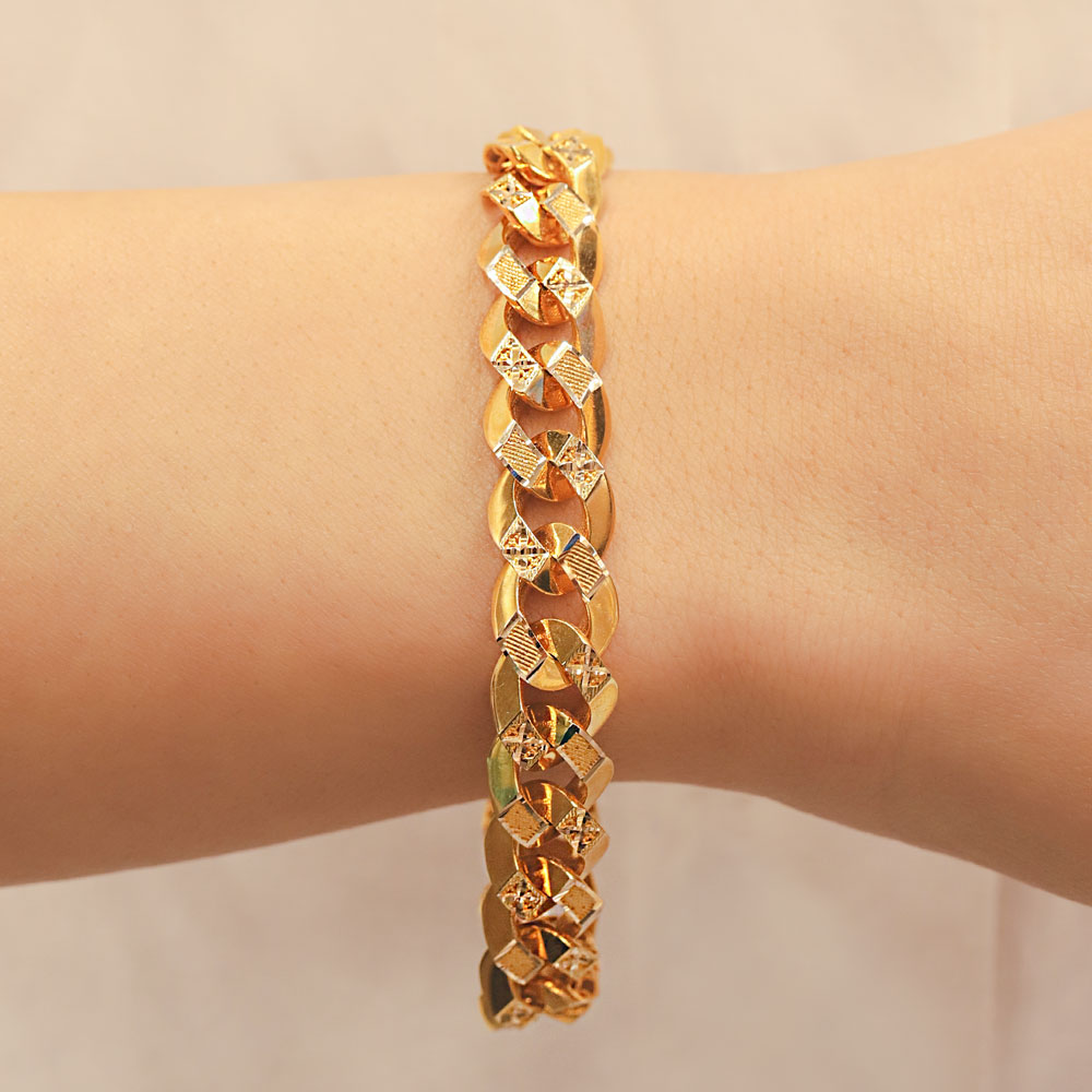 14 Ayar Altın 22 Ayar Görünümlü Gurmet Bileklik