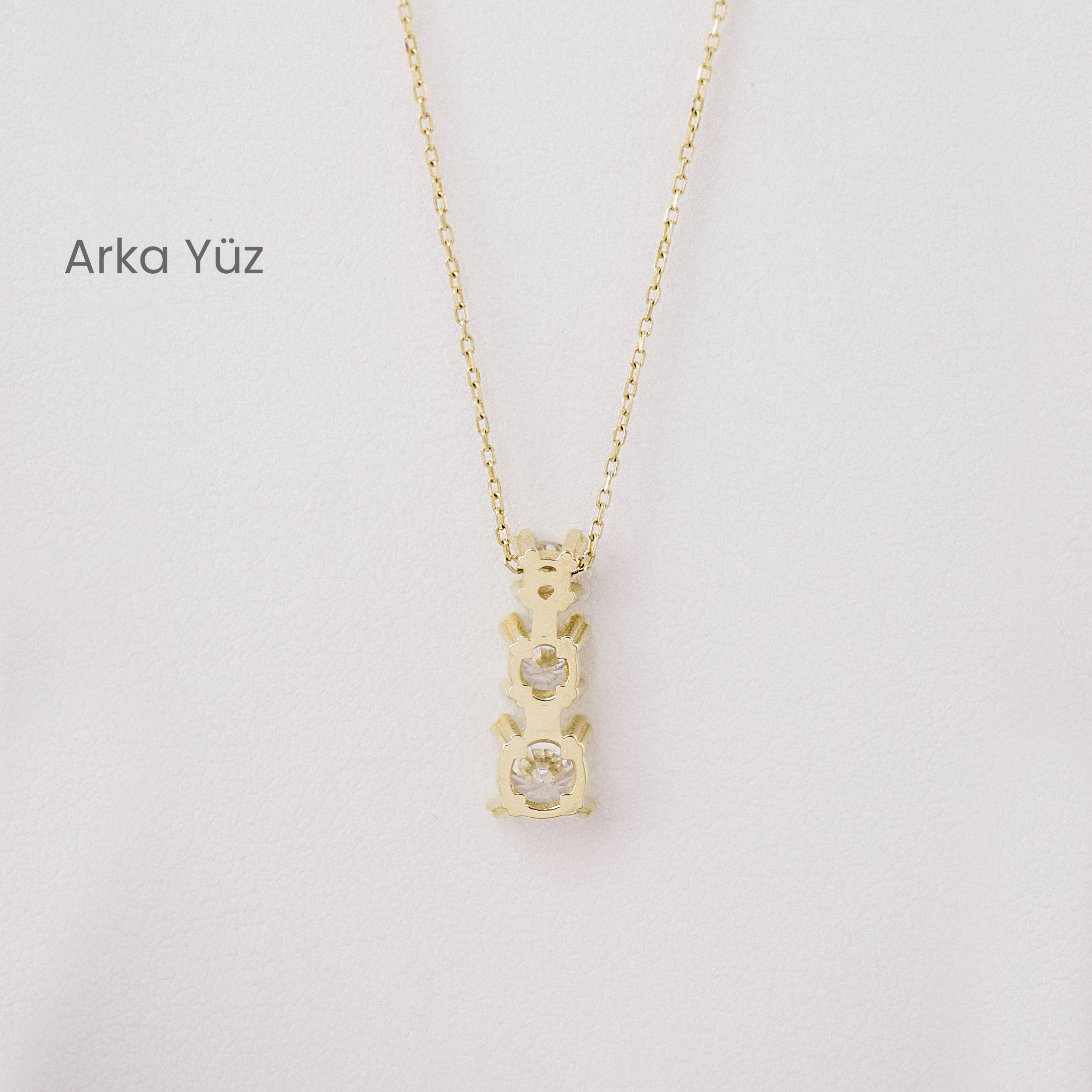 14 Ayar Altın 3 Sıralı Zirkon Taşlı Kolye