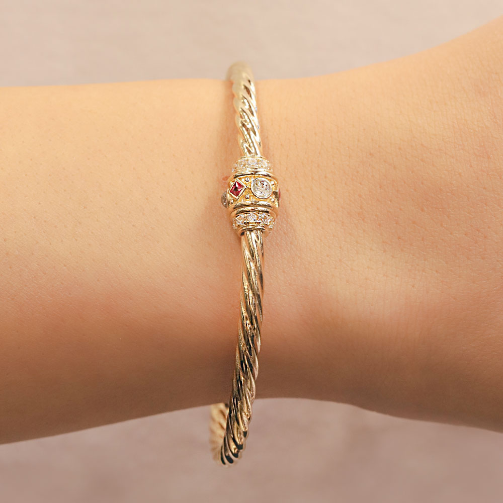 14 Ayar Altın Burgu Tasarım Taş Detaylı Kelepçe Bileklik