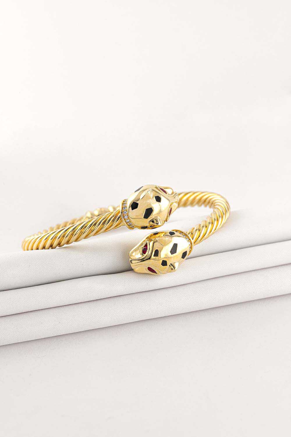 14 Ayar Altın Cetaş Kaplan Figürlü Taşlı Kelepçe Bileklik