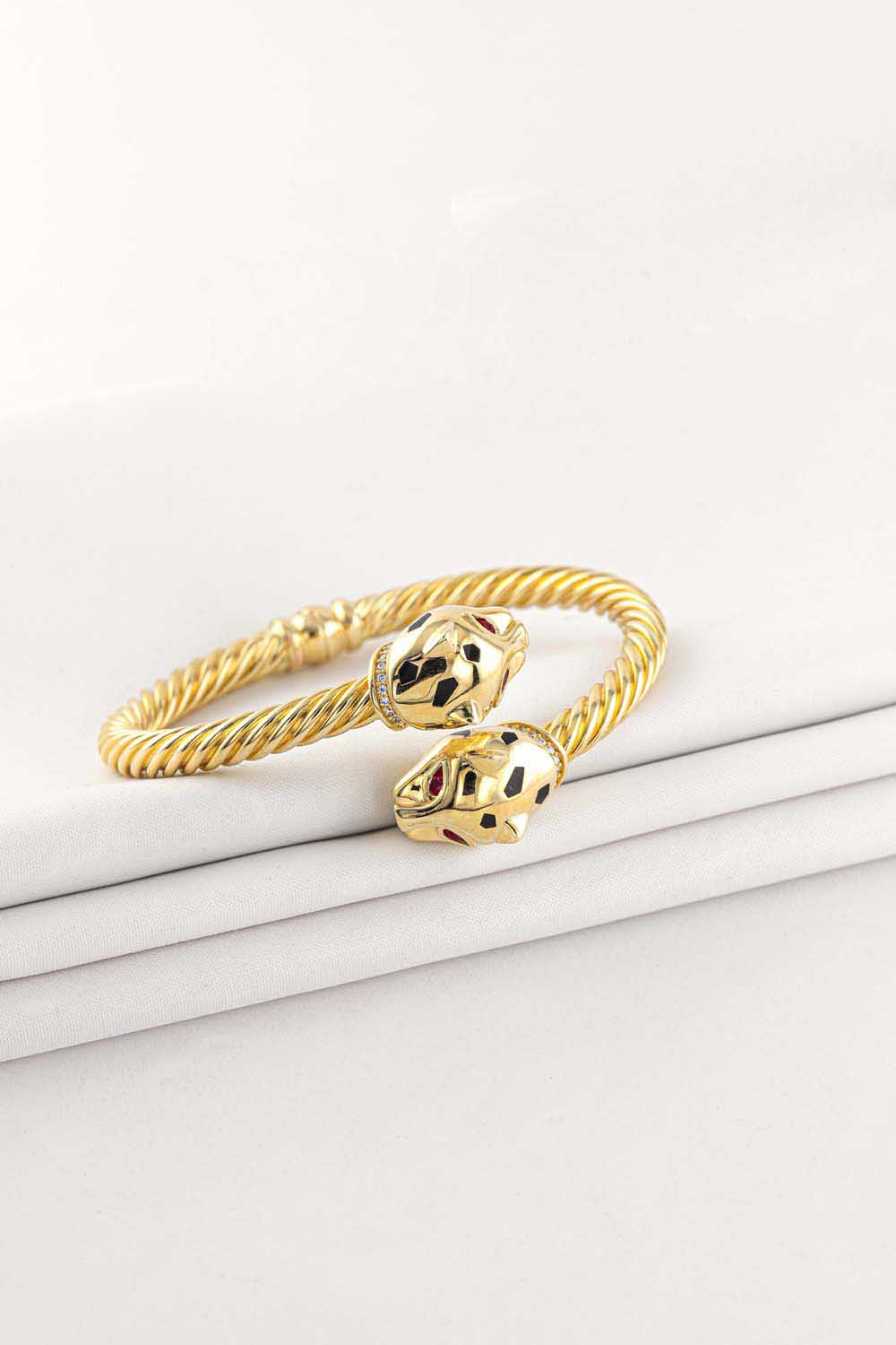 14 Ayar Altın Cetaş Kaplan Figürlü Taşlı Kelepçe Bileklik