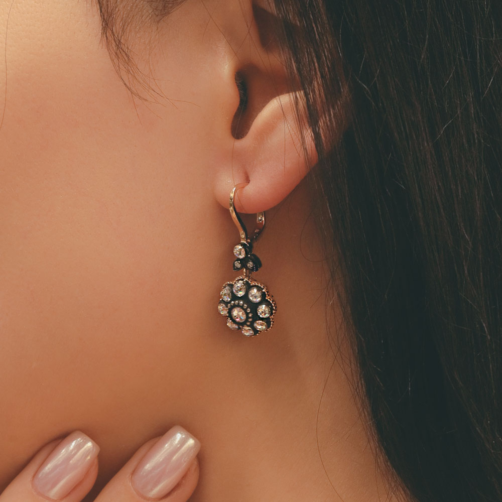 14 Ayar Altın Çiçek Form Taşlı Küpe