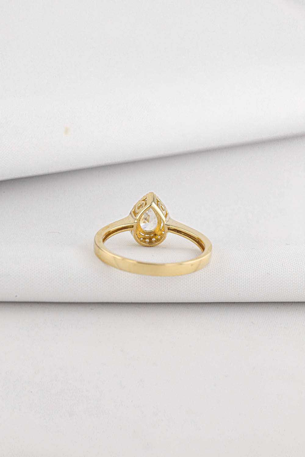 Tektaş Yüzük 14 Ayar Altın Damla Taşlı Yüzük