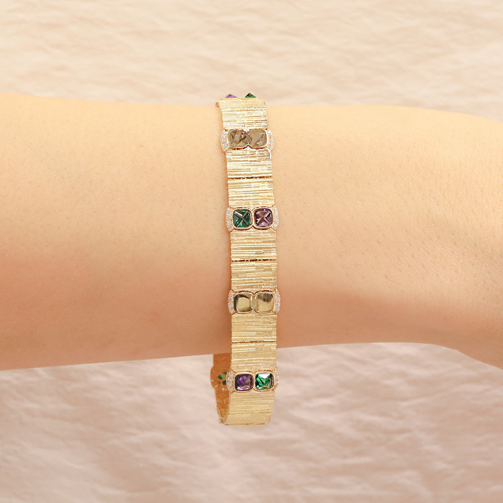 14 Ayar Altın Dokulu Çift Renkli Taşlı Fantezi Bileklik