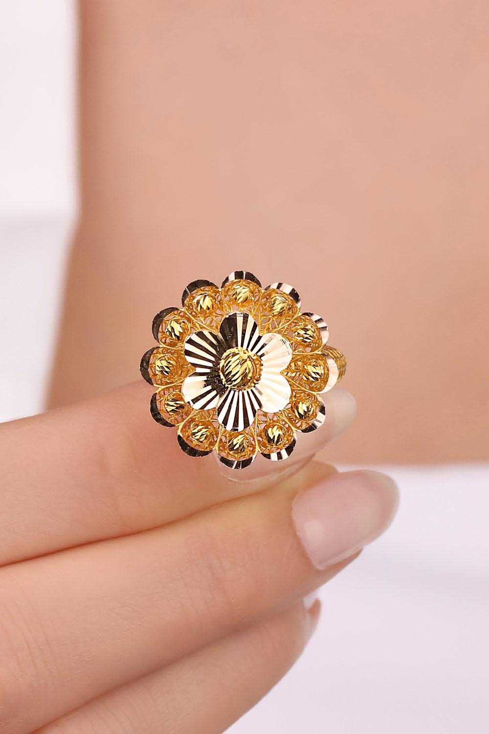 14 Ayar Altın Fantazi Yüzük