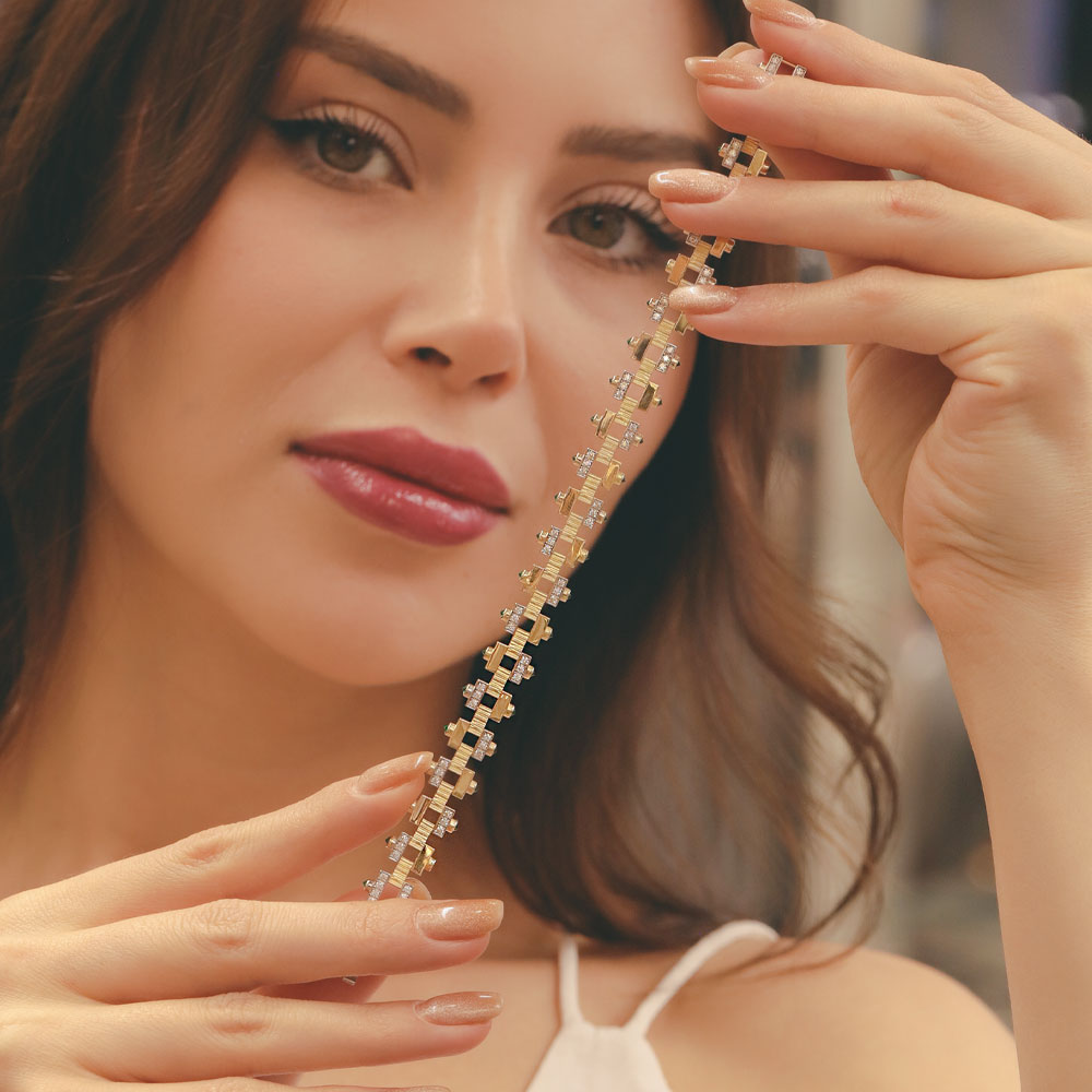 14 Ayar Altın Fantezi Tasarım Taşlı Bileklik