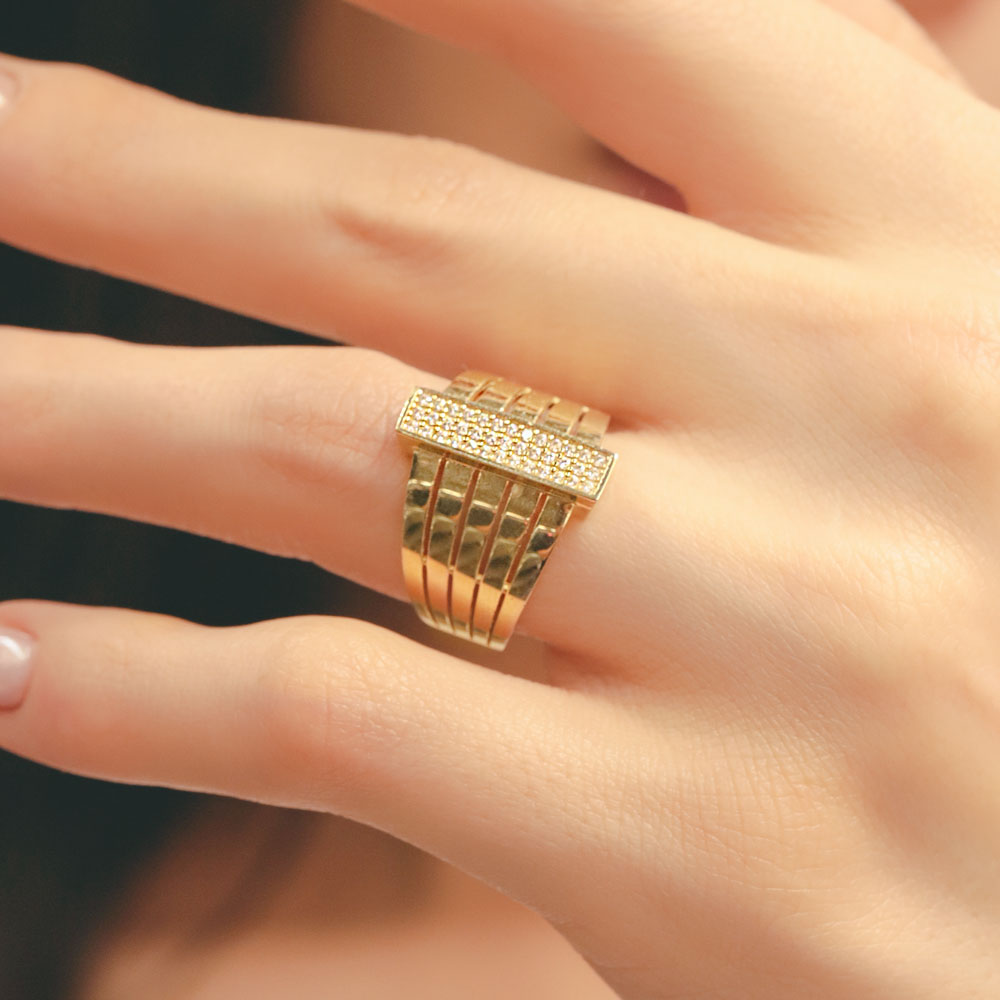 14 Ayar Altın Geniş Bant Taşlı Modern Yüzük