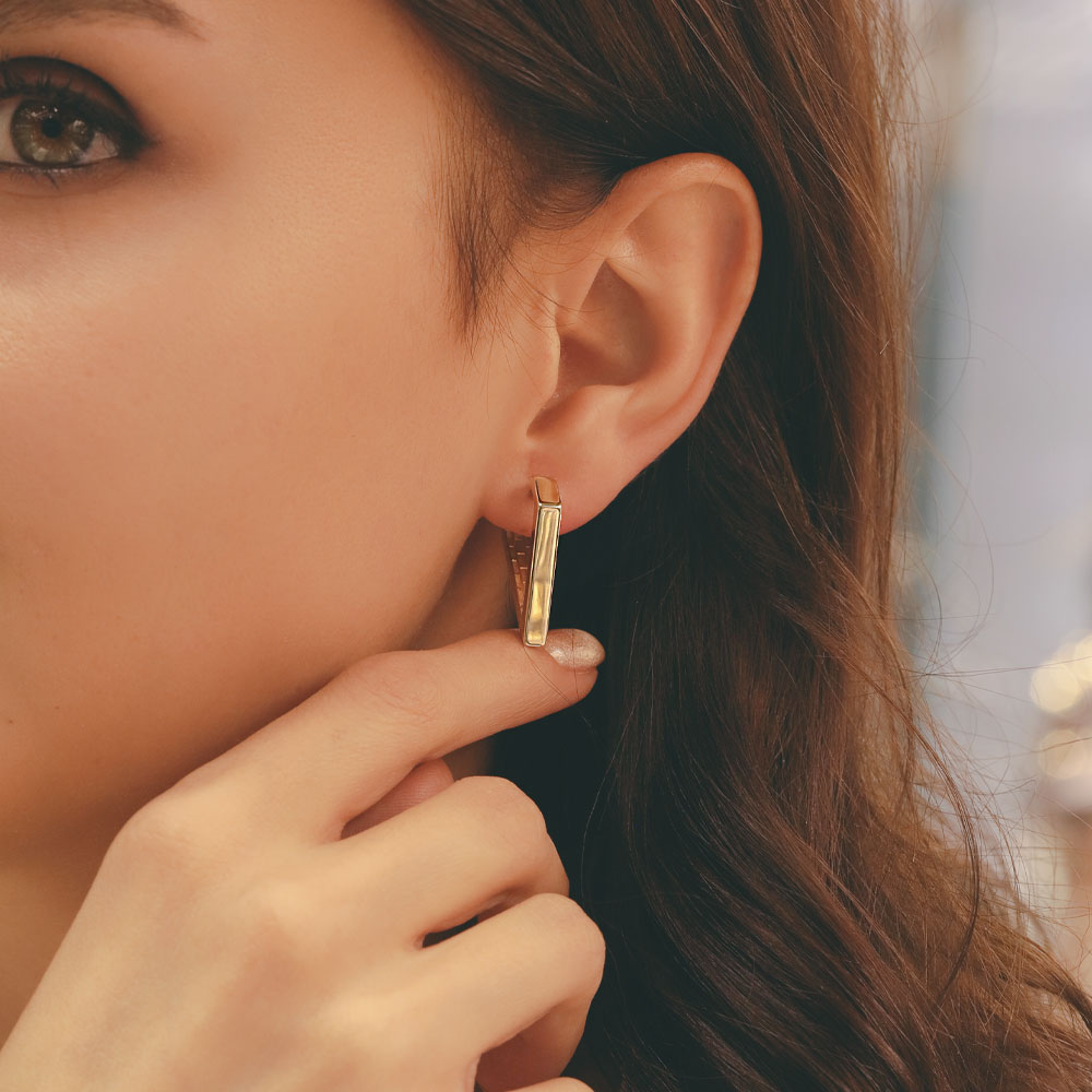 14 Ayar Altın Geometrik Formlu Minimal Küpe