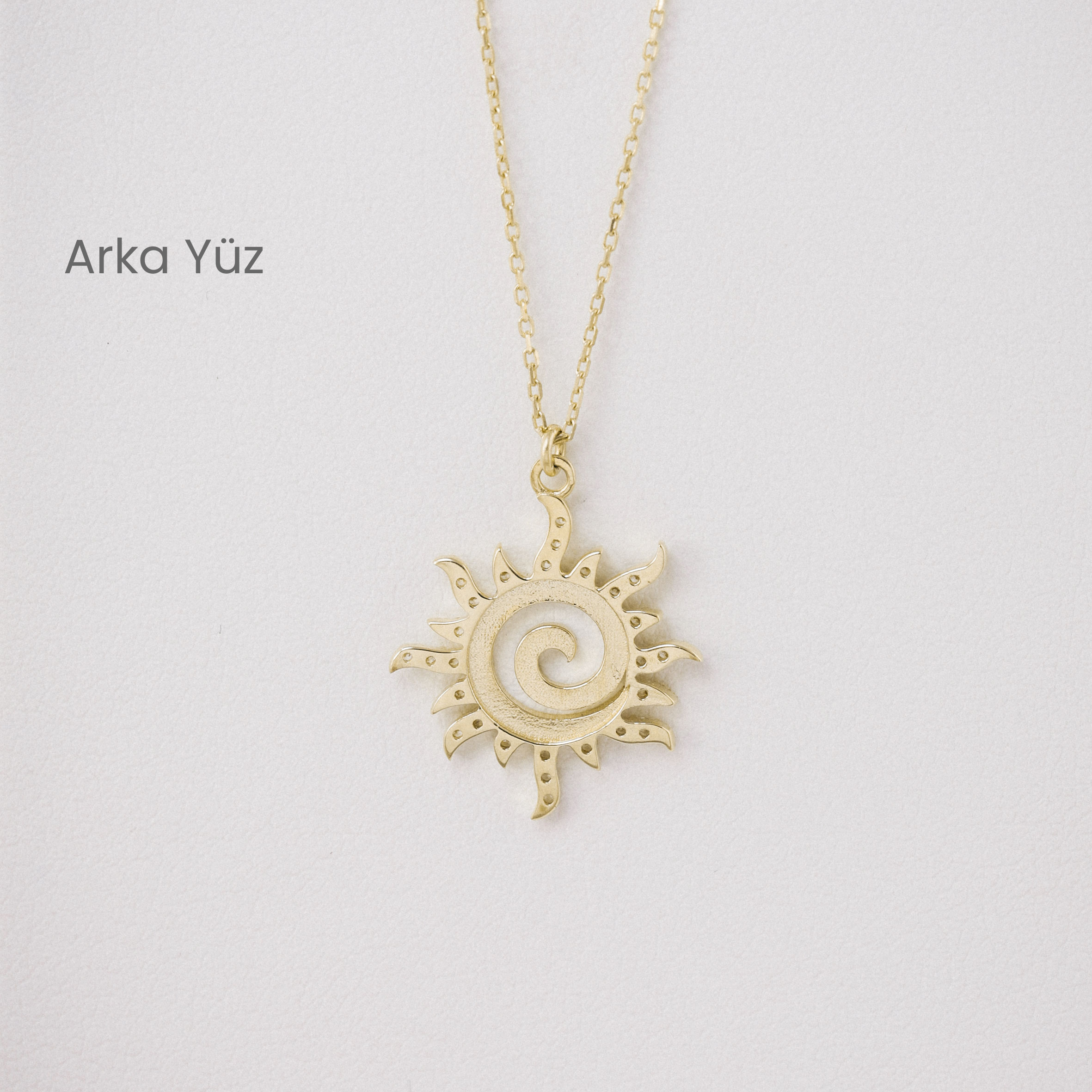14 Ayar Altın Güneş Kolye