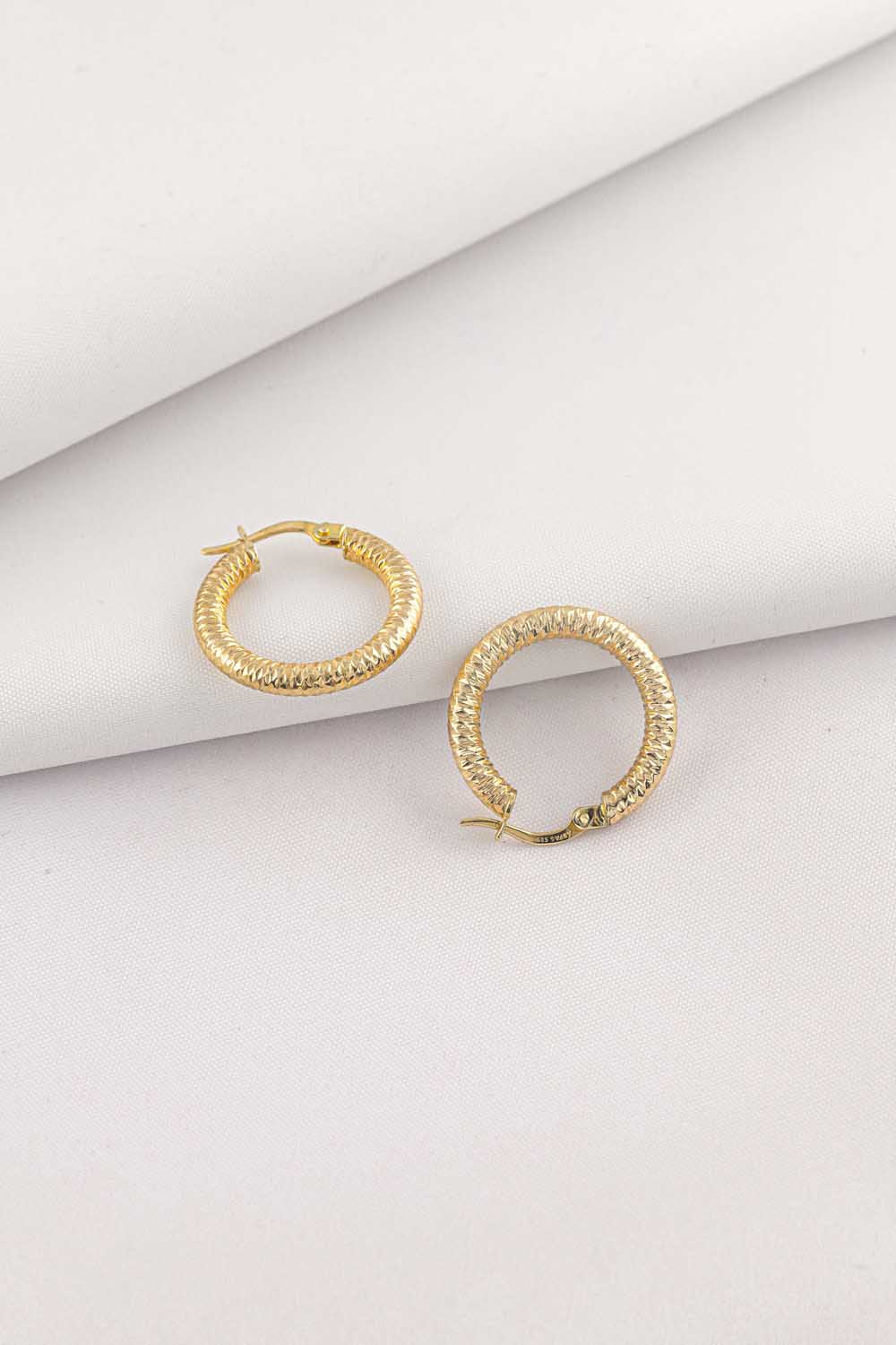 14 Ayar Altın Halka Küpe