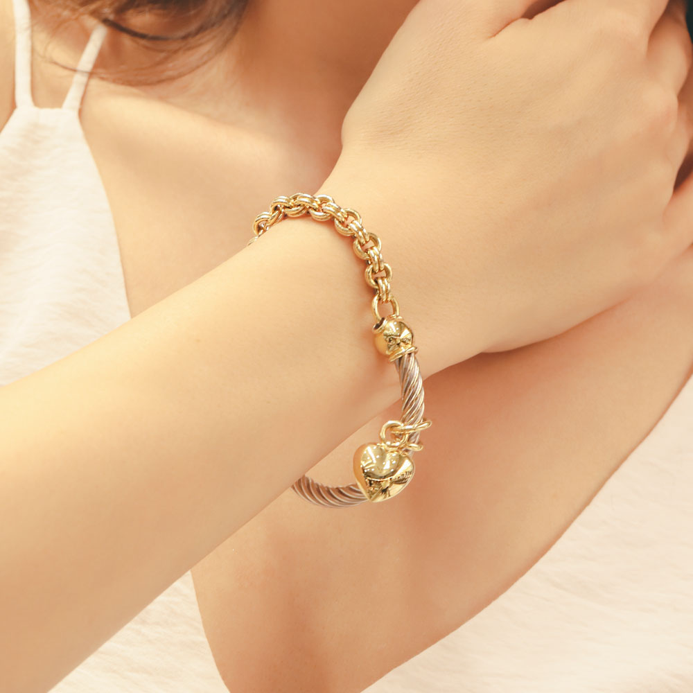 14 Ayar Altın Kalp Charmlı Kombin Tasarım Bileklik