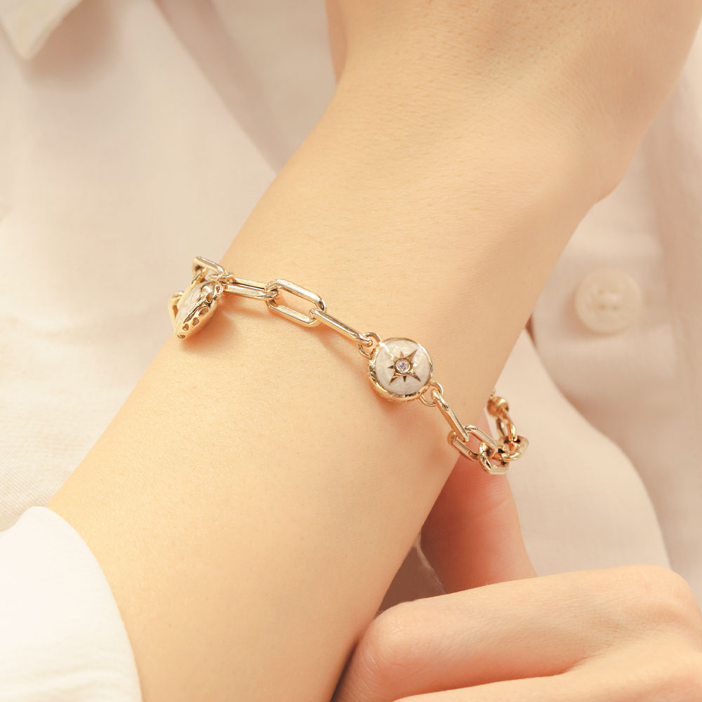 Cetaş Bileklik 14 Ayar Altın Kalpli Ve Pusula Charm Cetaş Bileklik