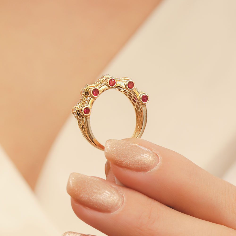 14 Ayar Altın Kırmızı Taş Detaylı Fantezi Yüzük