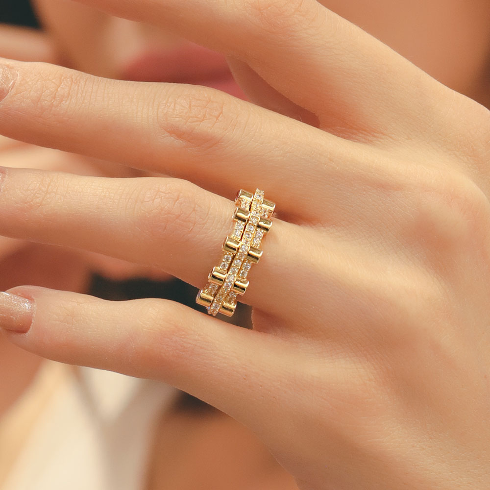 14 Ayar Altın Kırmızı Taş Detaylı Fantezi Yüzük