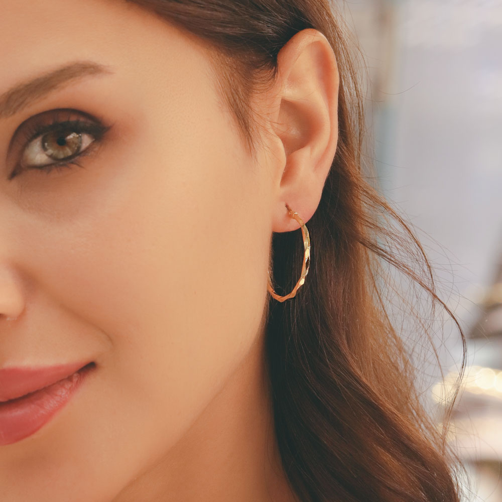 14 Ayar Altın Kıvrımlı Halka Küpe