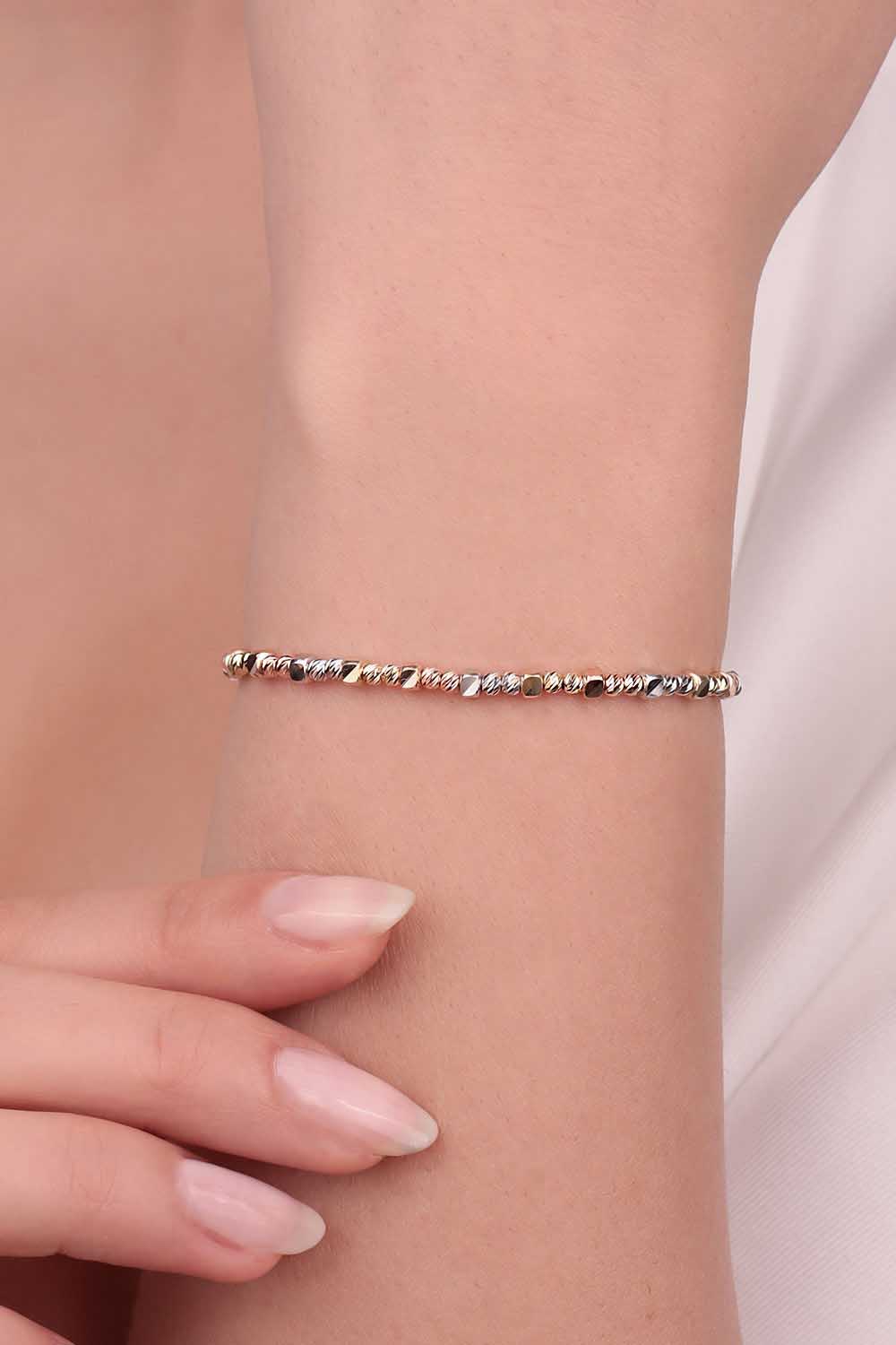 14 Ayar Altın Küp Detaylı Dorika Bileklik 