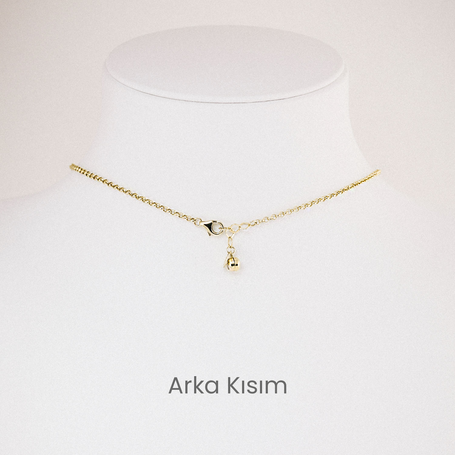 14 Ayar Altın Lotus Çiçeği Figürlü Zincir Kolye