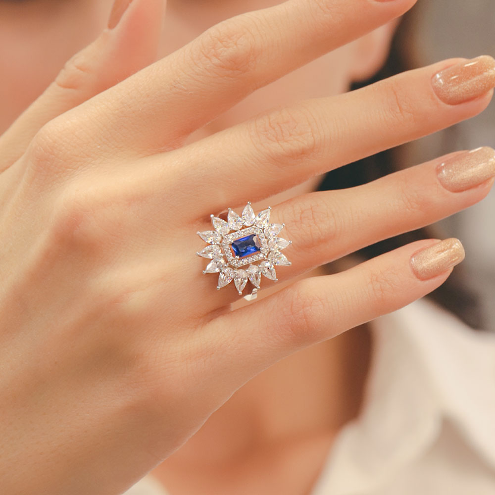 14 Ayar Altın Mavi Quartz Baget Taşlı Yüzük