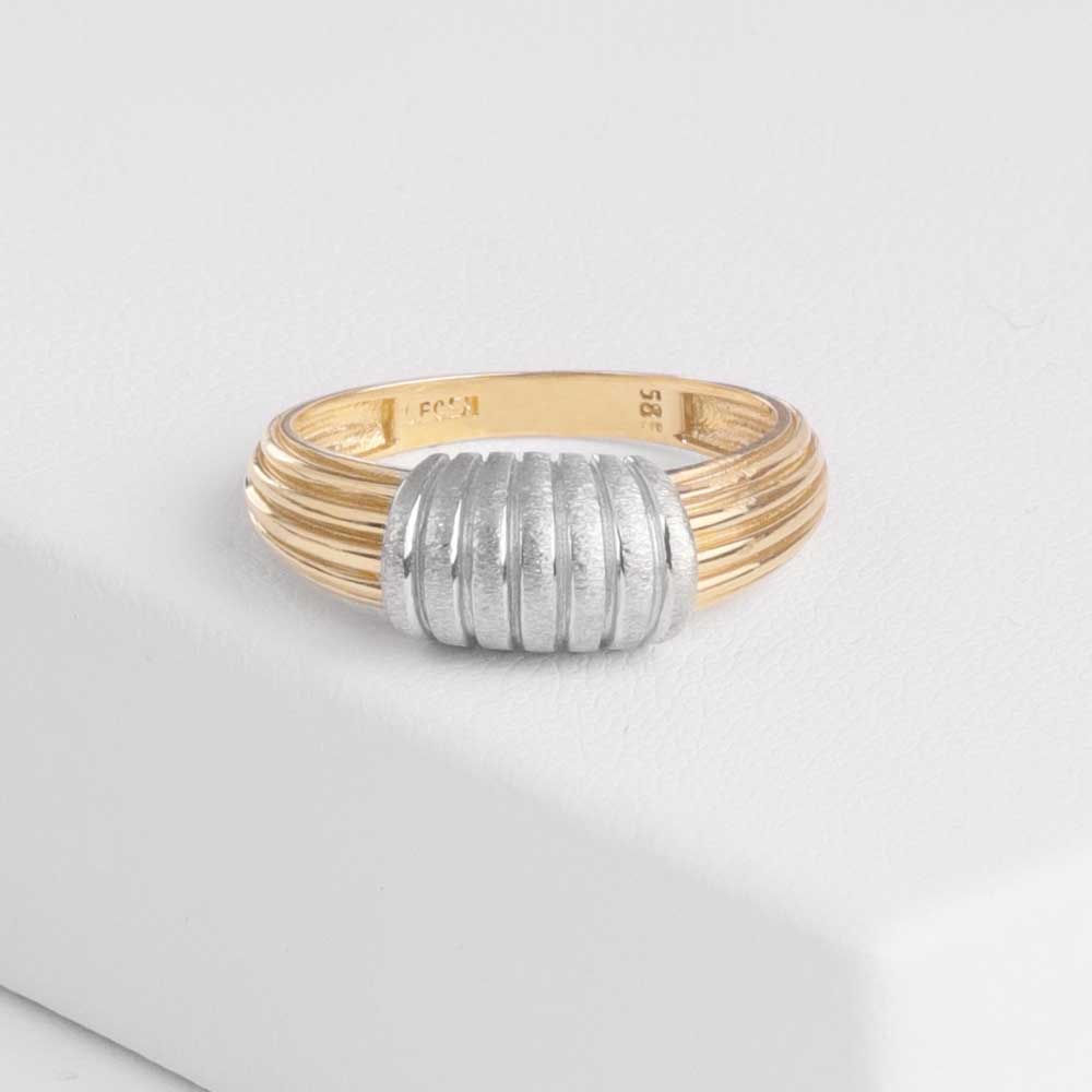 14 Ayar Altın Midye Kabuk Desenli Yüzük