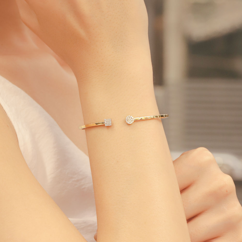 14 Ayar Altın Minimal Kare & Yuvarlak Taşlı Kelepçe Bileklik