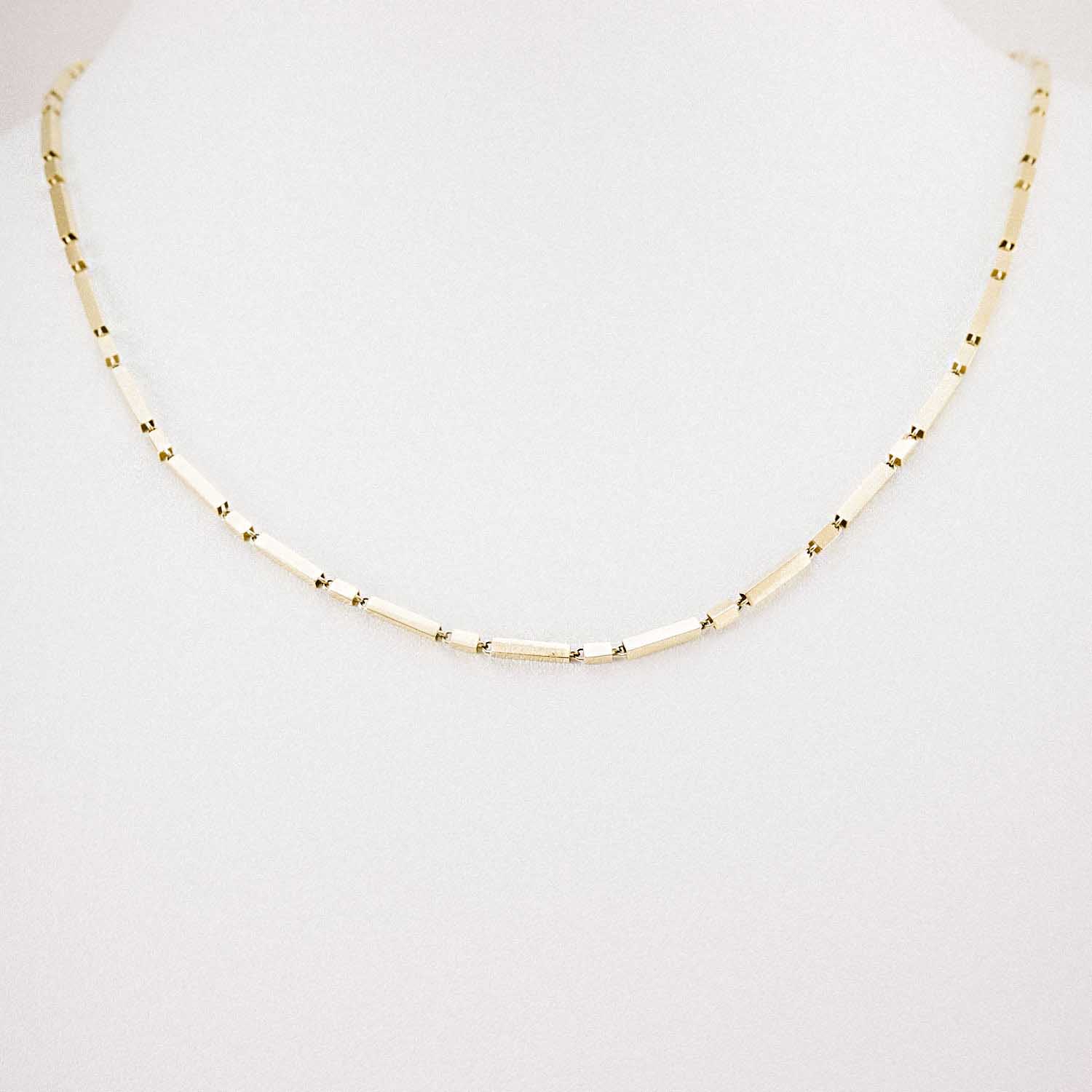 14 Ayar Altın Minimal Model Zincir Kolye