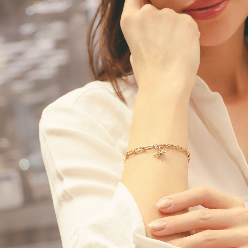 14 Ayar Altın Minimal Yıldız Charm Zincir Bileklik