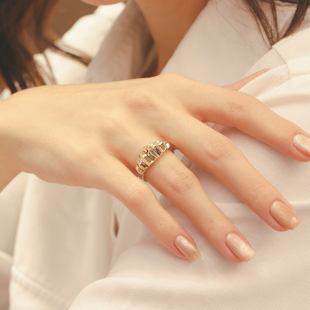 Özel Tasarım Yüzük 14 Ayar Altın Modern Kesim Yüzük