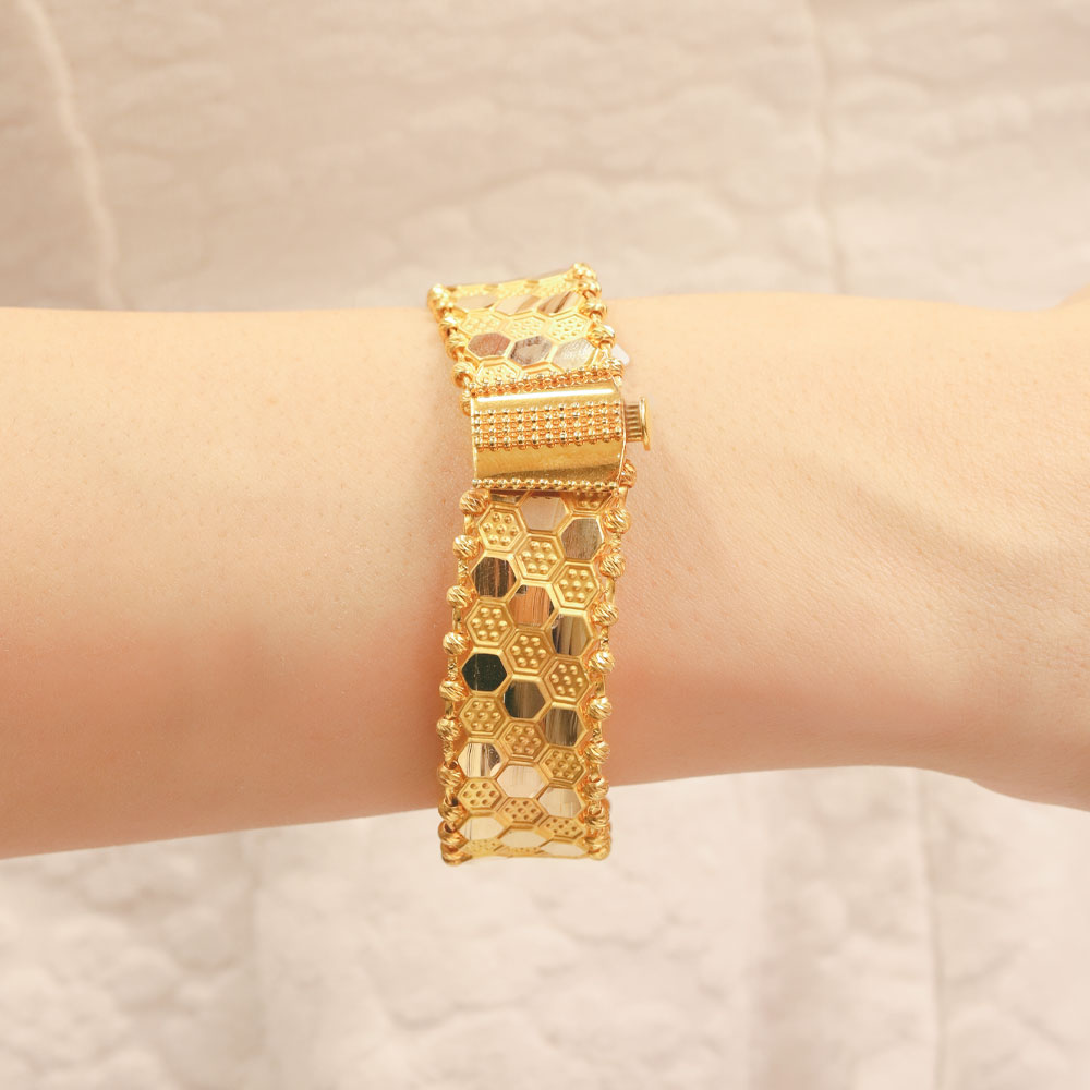 14 Ayar Altın Petek Desenli Geniş Kelepçe Bileklik