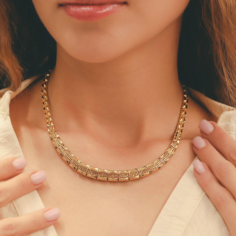 14 Ayar Altın Piramit Desenli Gerdanlık