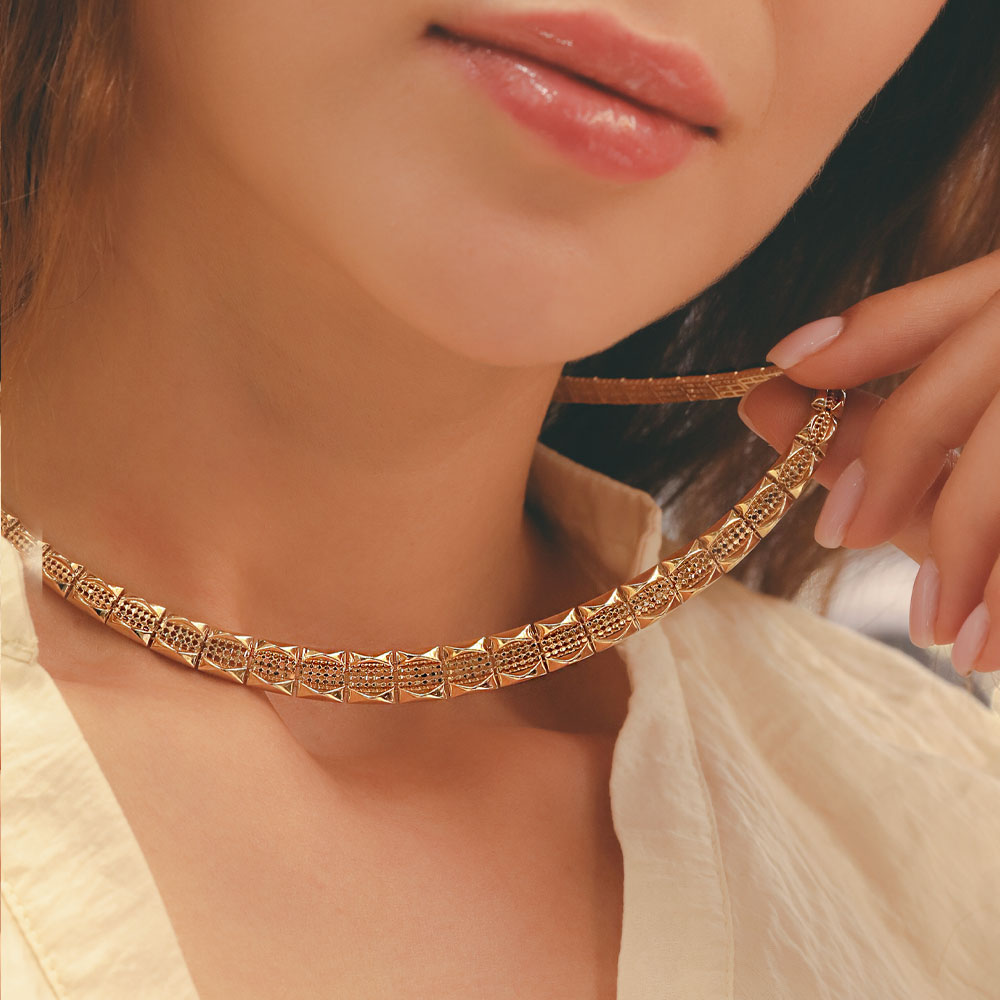 14 Ayar Altın Piramit Desenli Gerdanlık