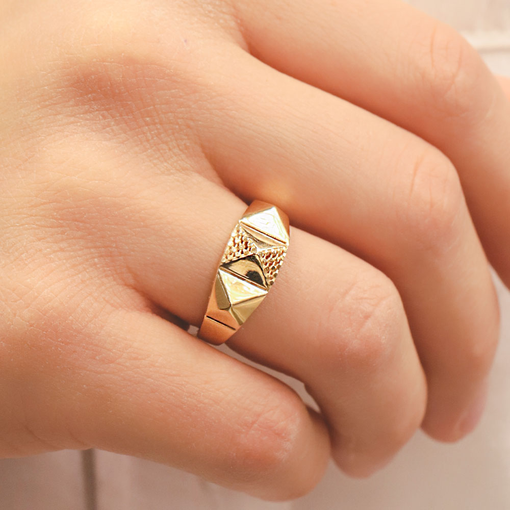 Özel Tasarım Yüzük 14 Ayar Altın Piramit Model Yüzük