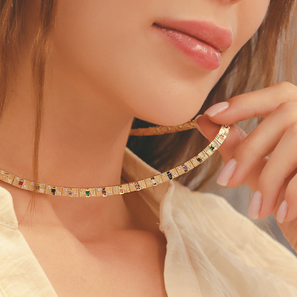 14 Ayar Altın Renkli Taşlı Retro Görünümlü Kolye