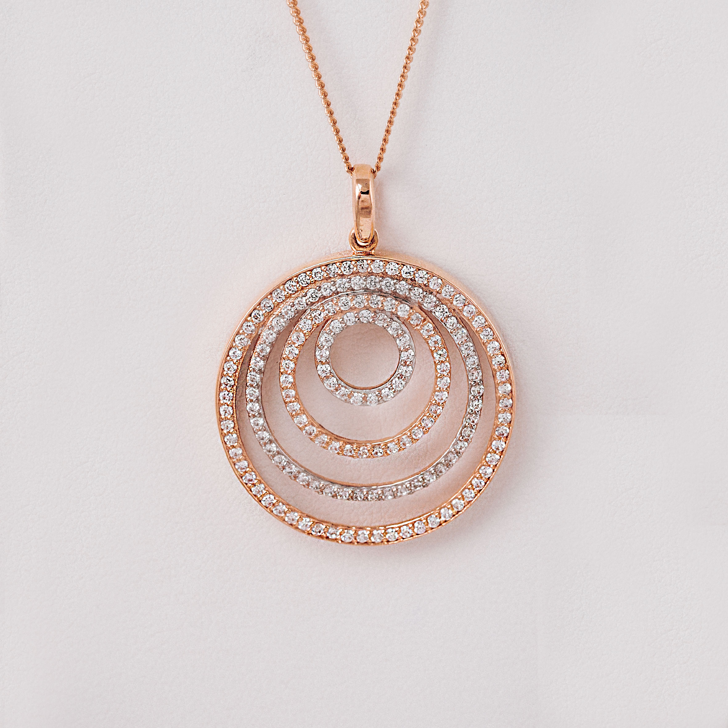 14 Ayar Altın Rose Zirkon Taşlı Daire Kolye