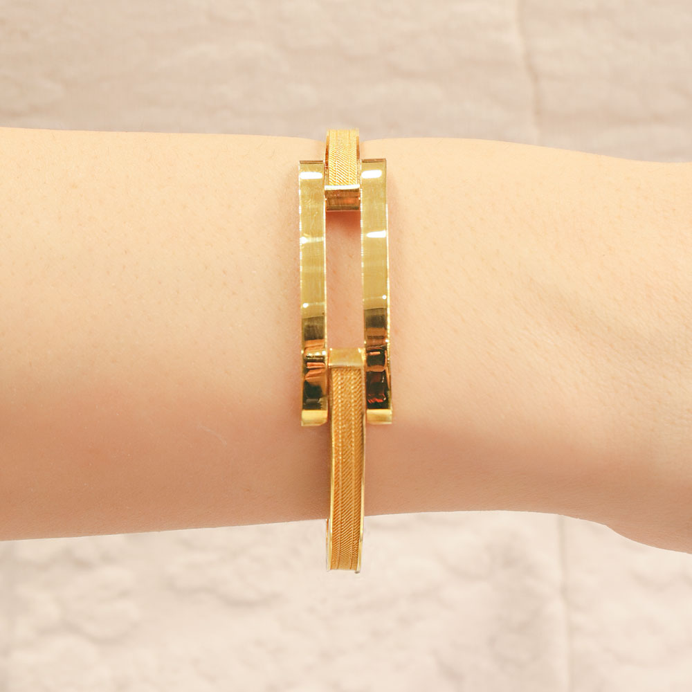 14 Ayar Altın Sade Kaburga Kelepçe Bileklik