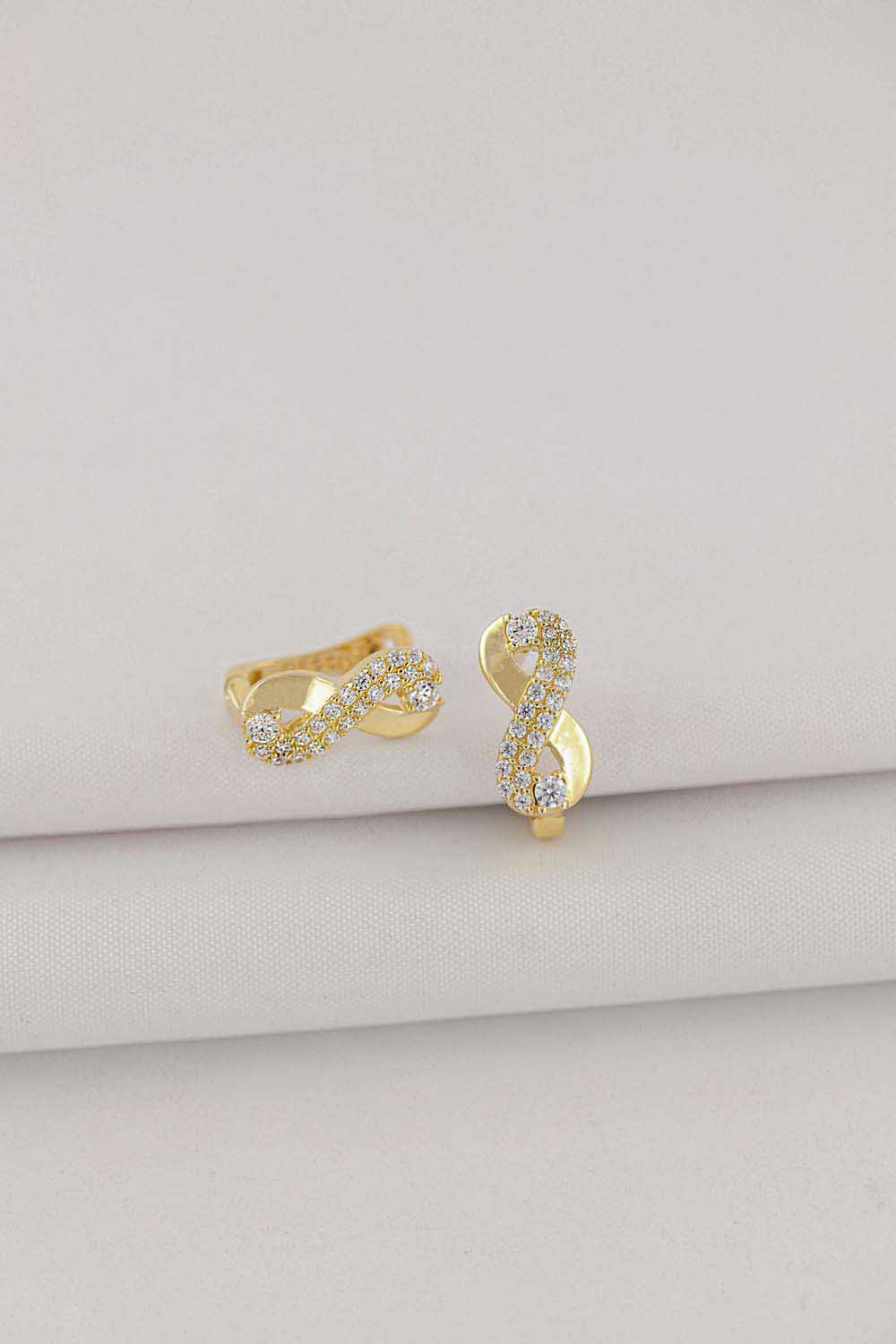 14 Ayar Altın Sonsuzluk J Küpe 