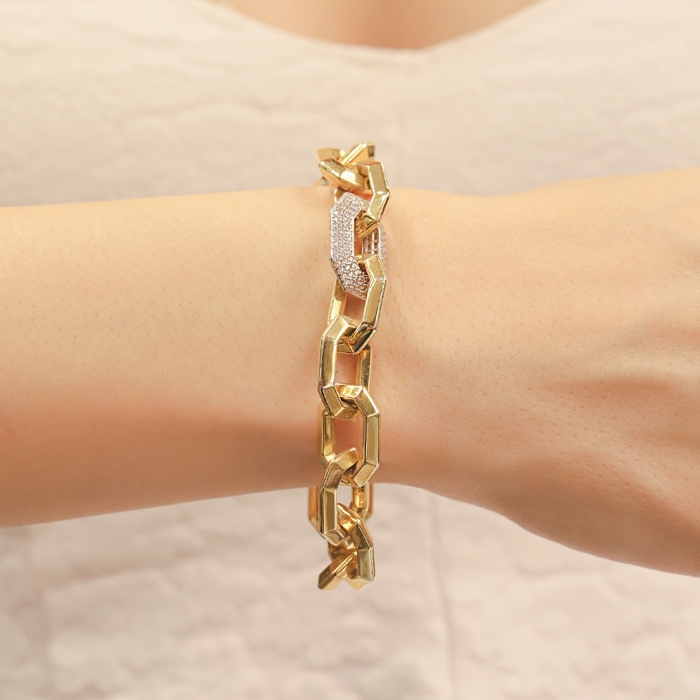 14 Ayar Altın Taş Detaylı Kalın Halkalı Zincir Bileklik