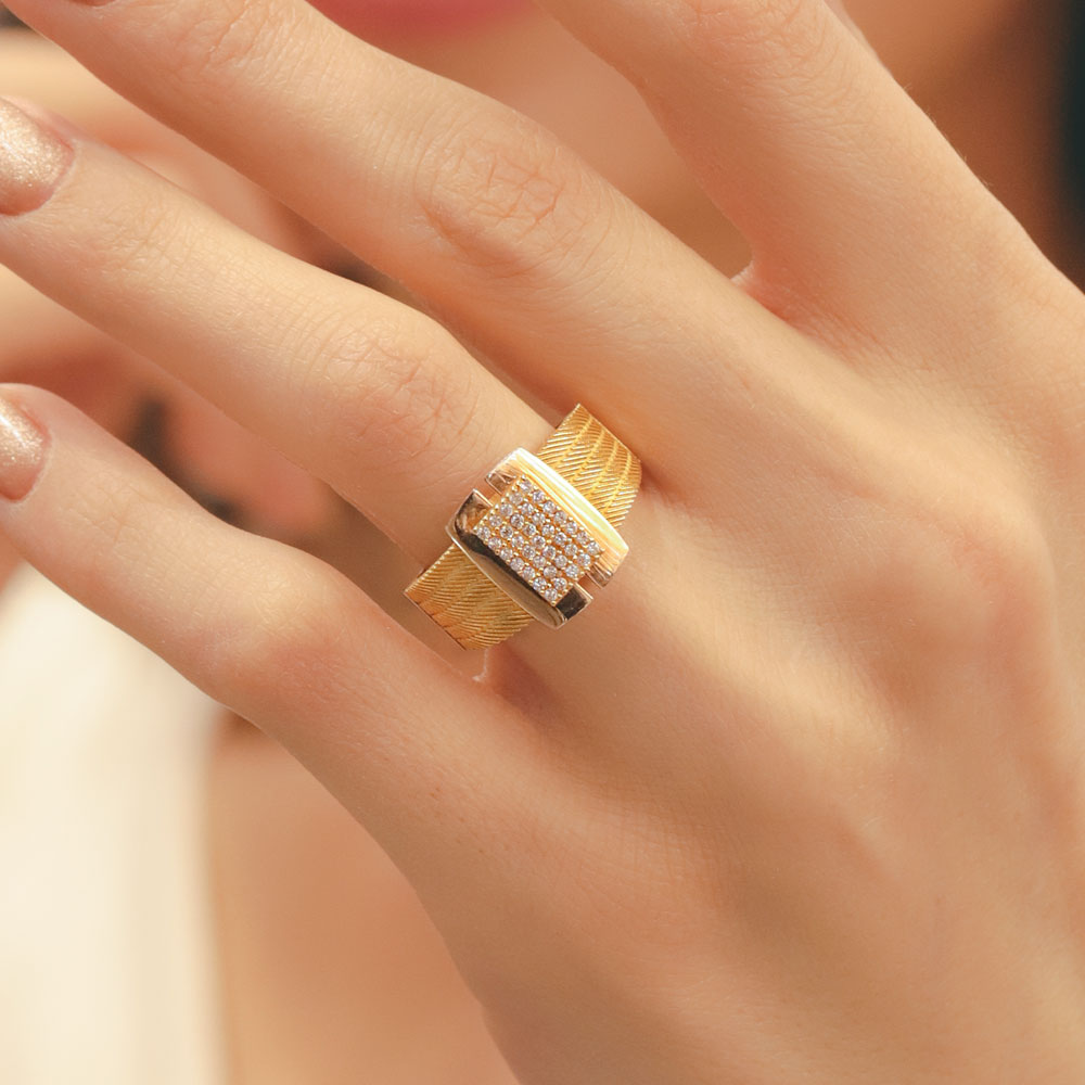 14 Ayar Altın Taşlı Hasır Fantezi Yüzük