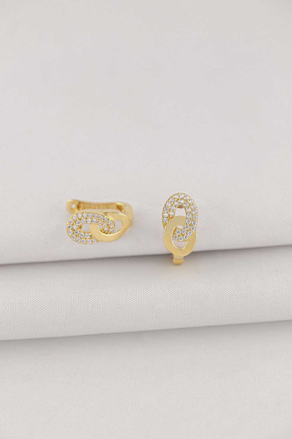 14 Ayar Altın Taşlı Sonsuzluk Küpe