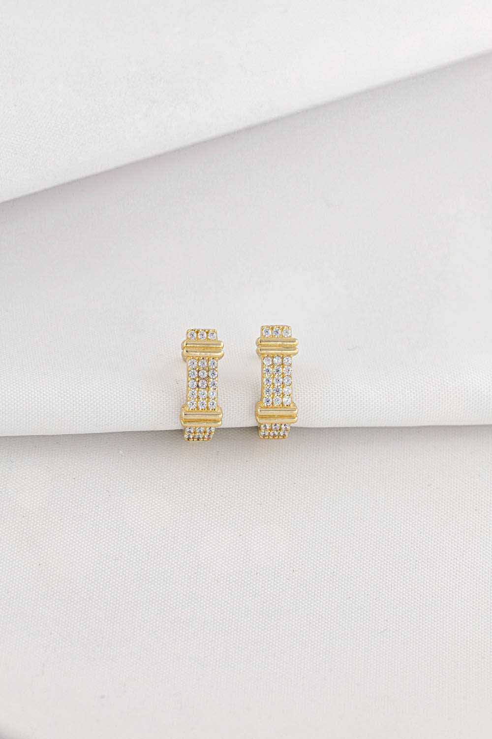 14 Ayar Altın Taşlı Tasarım Küpe