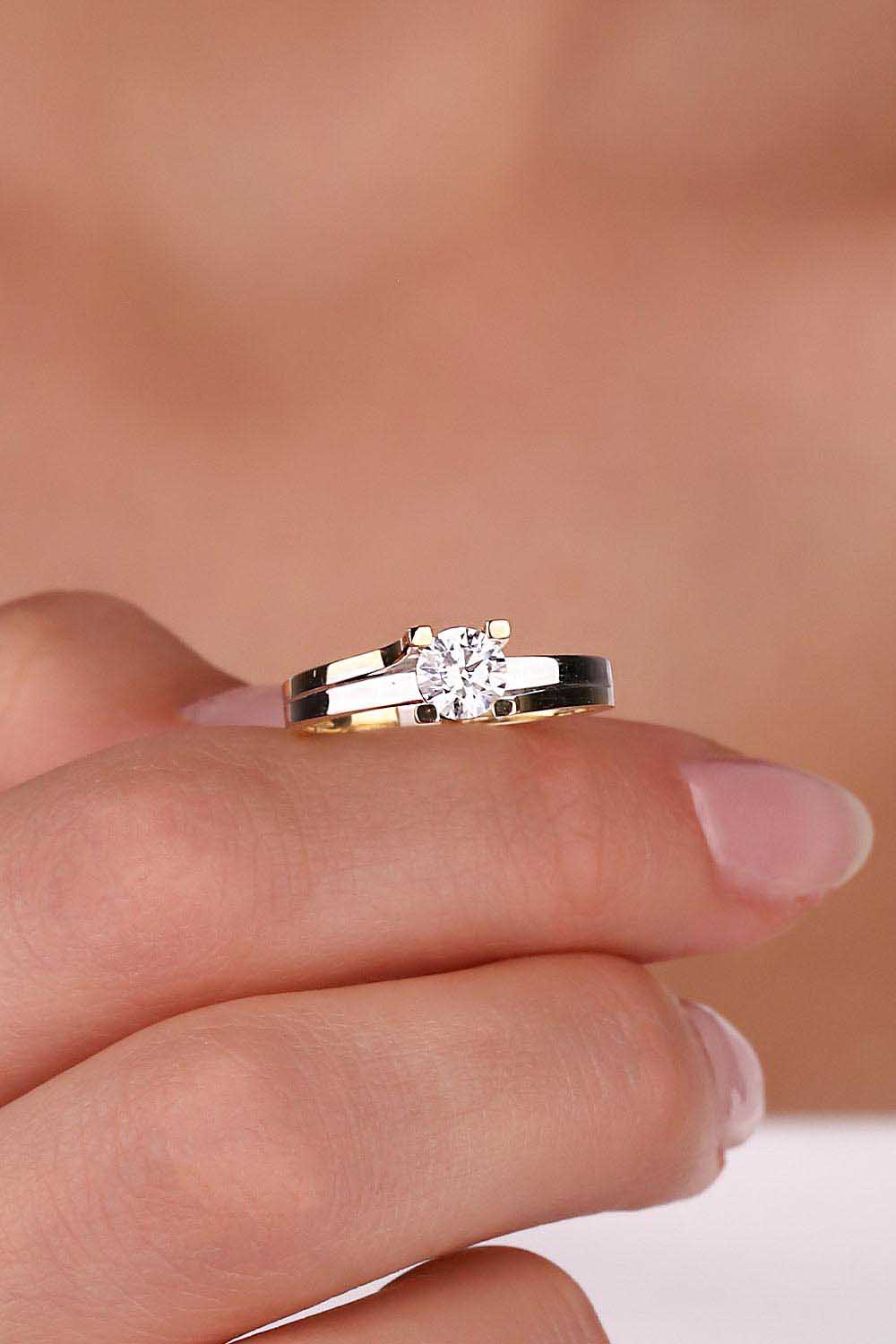 14 Ayar Altın Tektaş Yüzük