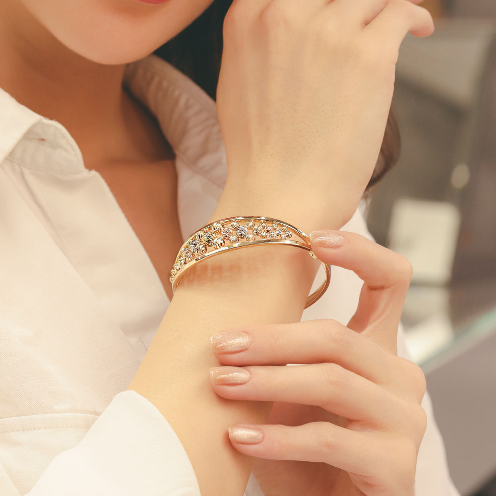 14 Ayar Altın Üç Renk Dorika Kelepçe Bileklik