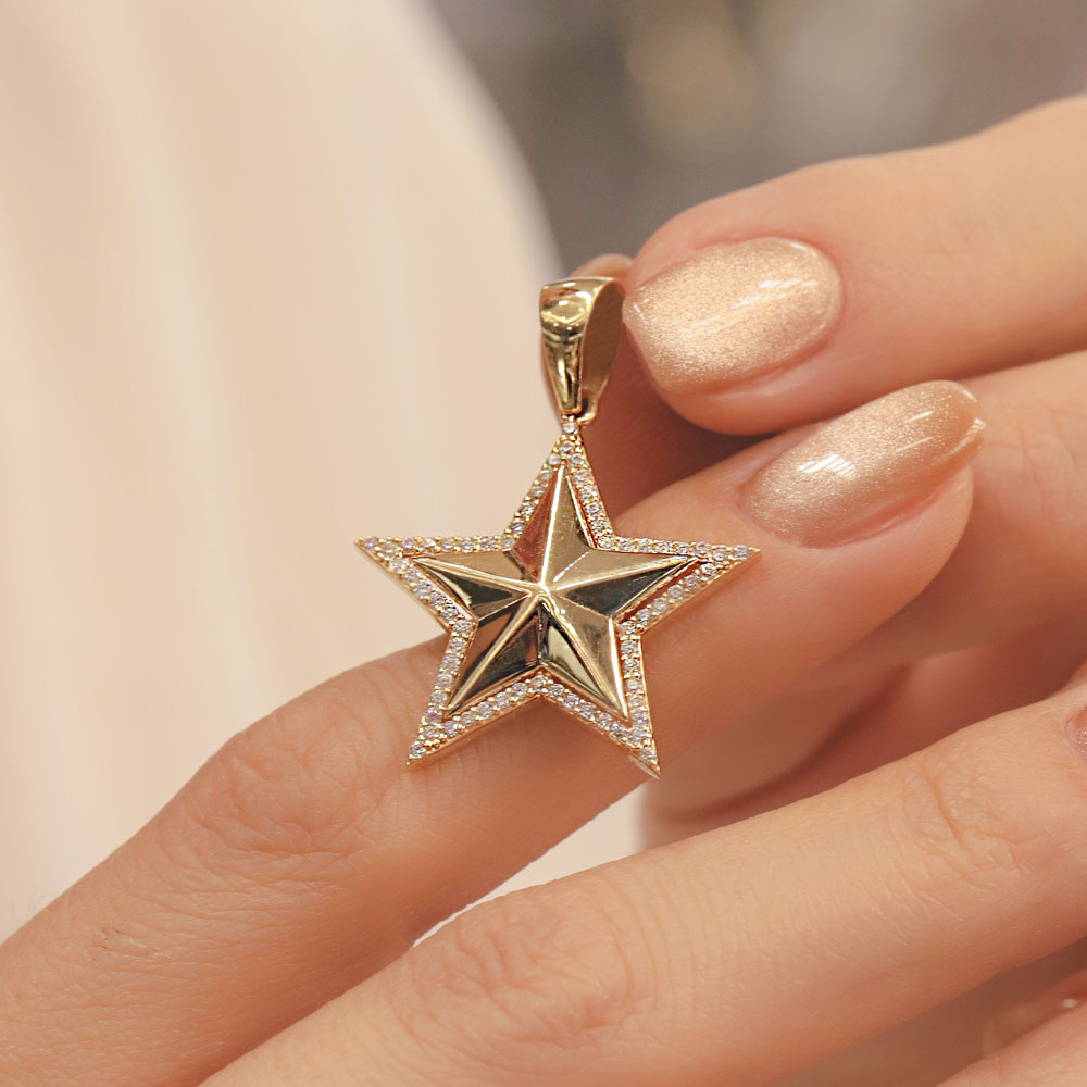 14 Ayar Altın Yıldız Motifli Taşlı Kolye Ucu