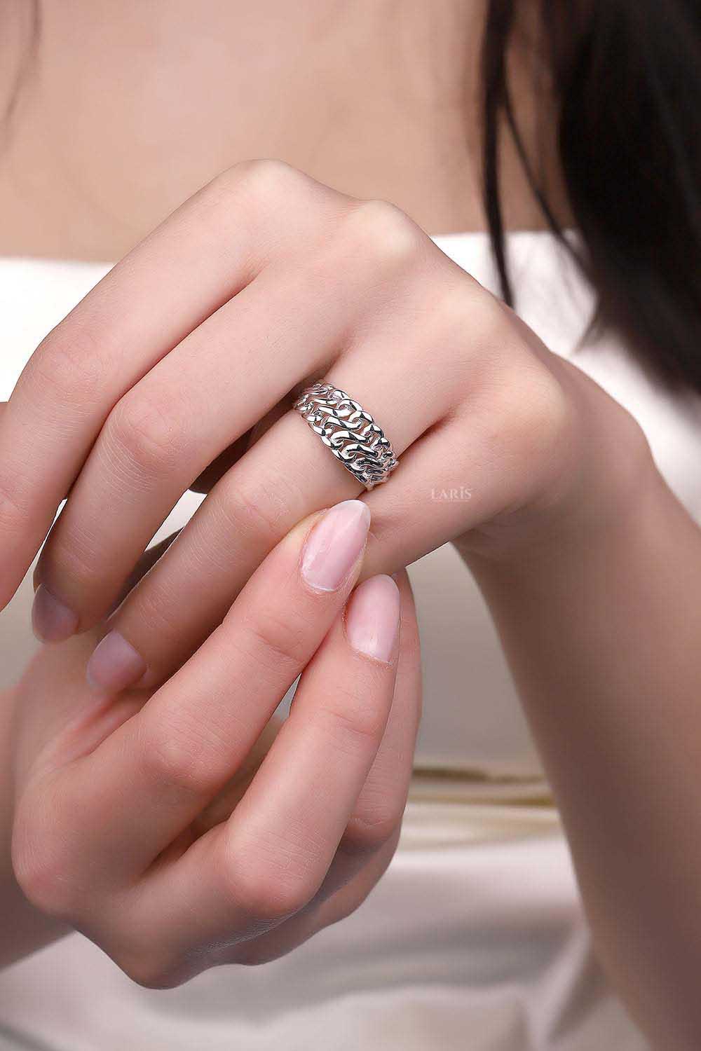 Trend Yüzük 14 Ayar Altın Zincir Model Yüzük