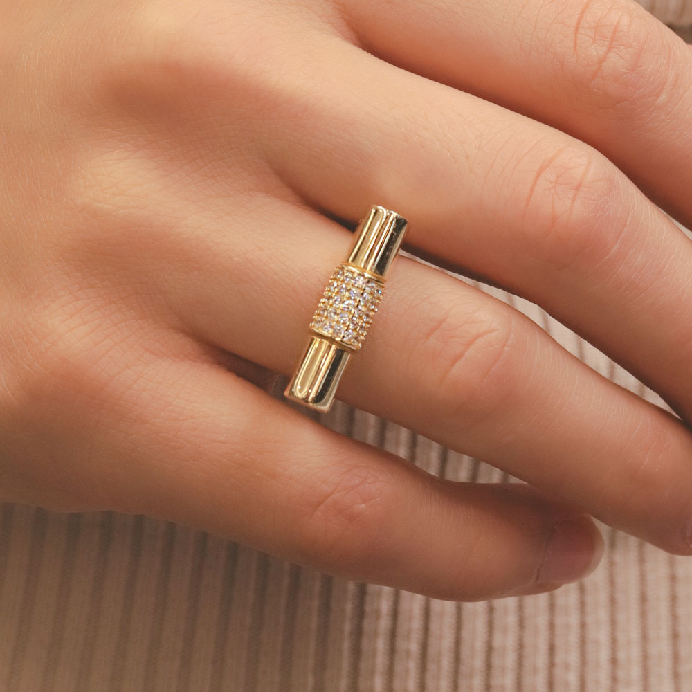 14 Ayar Altın Zirkon Taşlı Modern Tasarım Yüzük