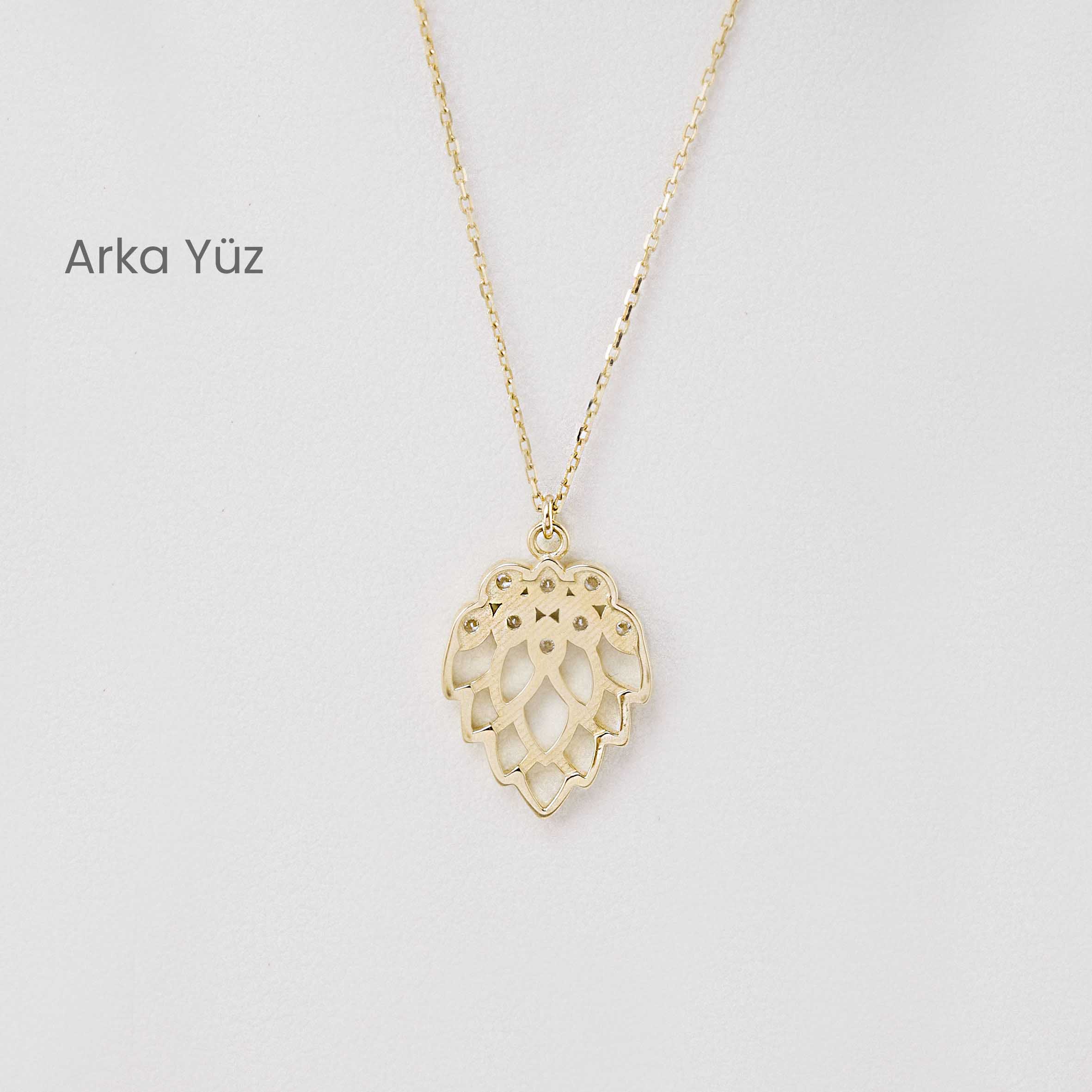 14 Ayar Altın Zirkon Taşlı Üzüm Salkımı Taşlı Kolye