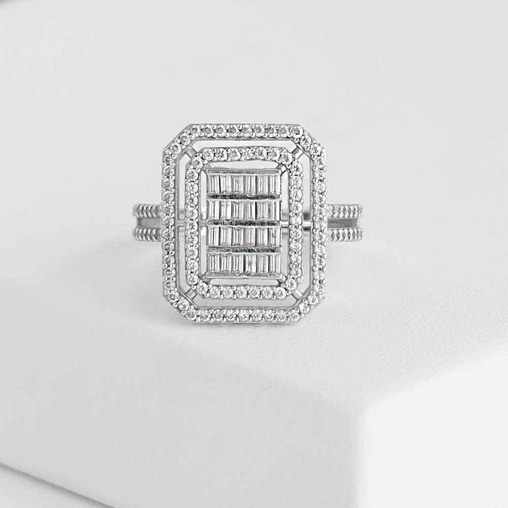 14 Ayar Baget Yüzük - Beyaz Altın