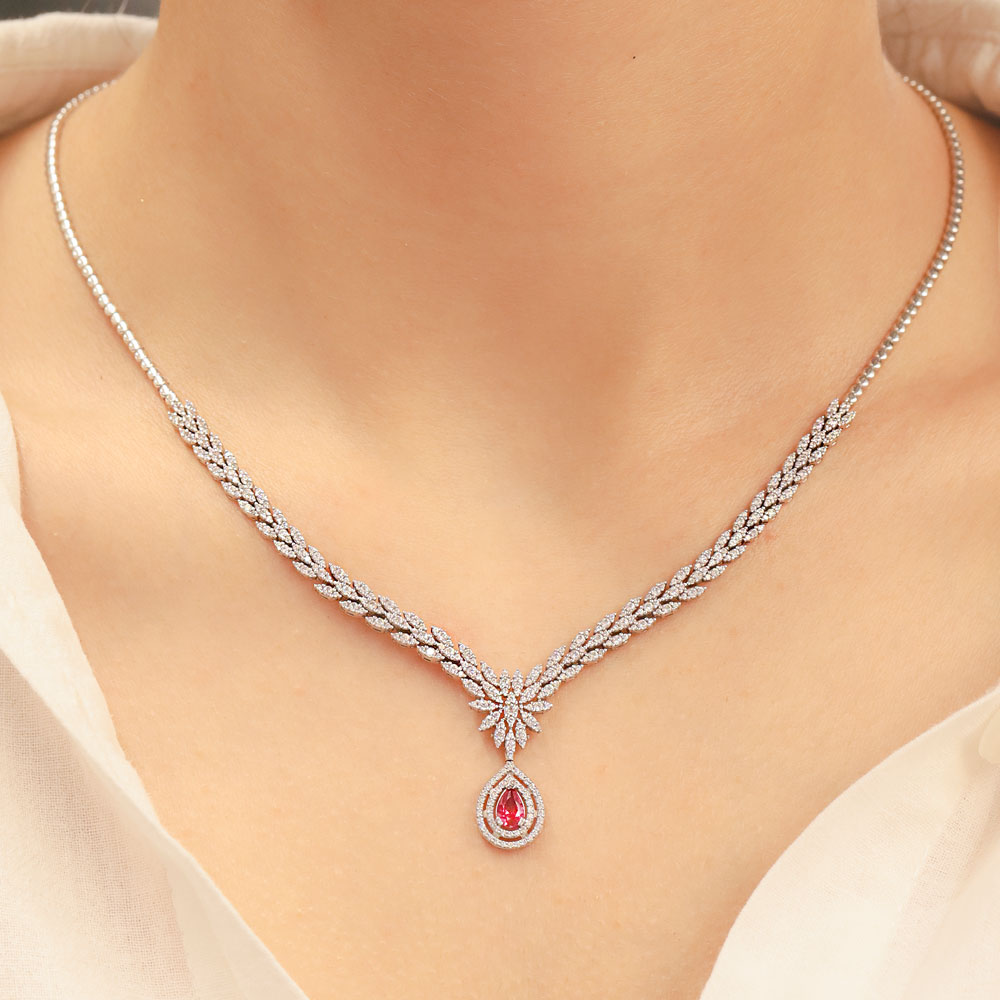 14 Ayar Damla Yakut Taş Detaylı Işıltılı Düğün Gerdanlık