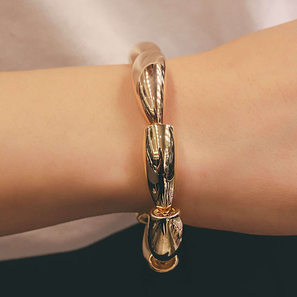 14 Ayar Dönüşlü Formda Altın Bileklik