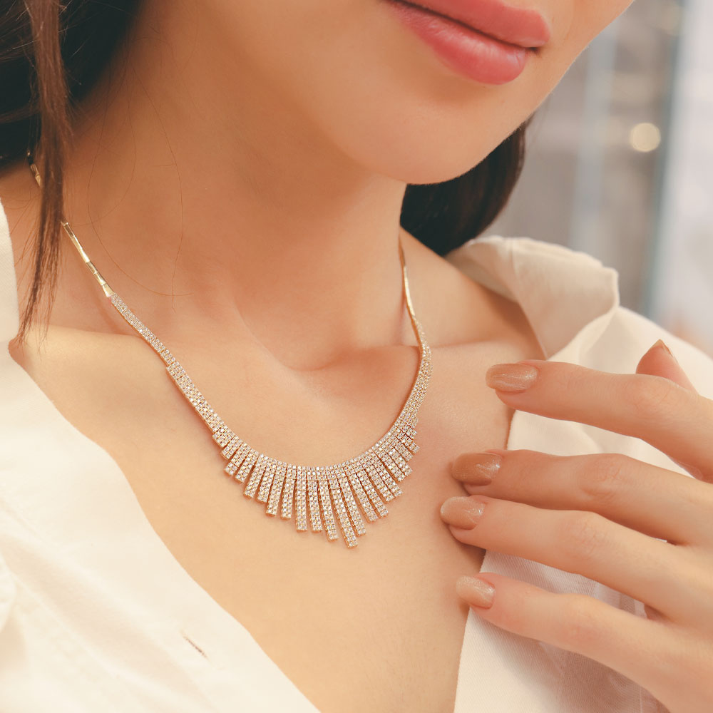 14 Ayar Işıltı Saçan Fantezi Set Gerdanlığı