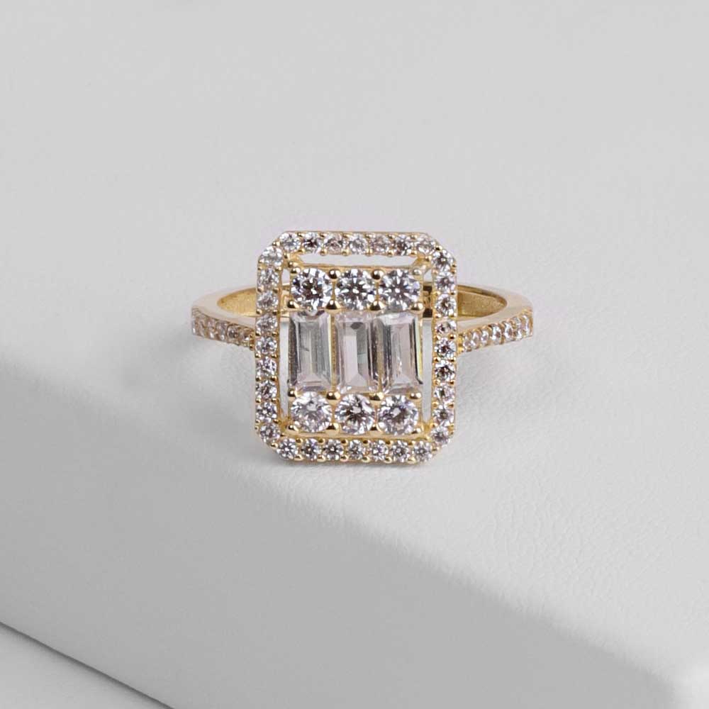 Yüzükler 14 Ayar Kolları Taşlı Baget Yüzük - Sarı Altın